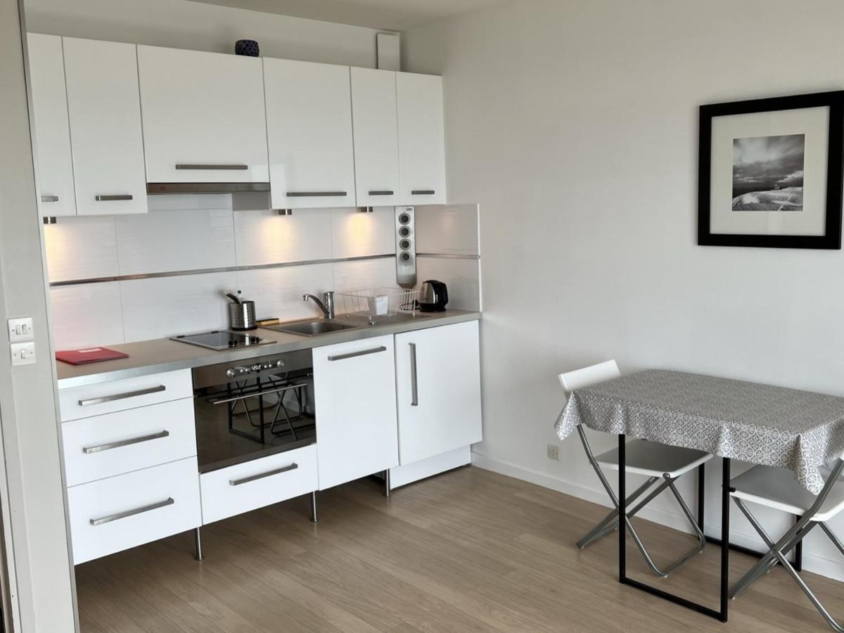 Studio En Centre-Ville De Cabourg Avec Balcon Et Parking - Fr-1-487-345 外观 照片