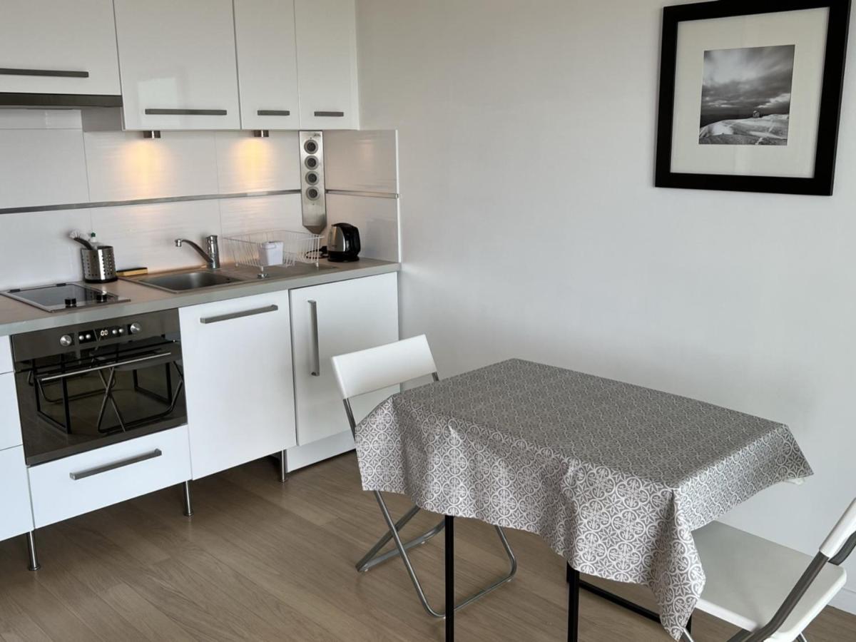 Studio En Centre-Ville De Cabourg Avec Balcon Et Parking - Fr-1-487-345 外观 照片